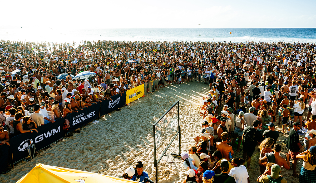 Finals day turn out was strong. Photo: Beatriz Ryder//WSL