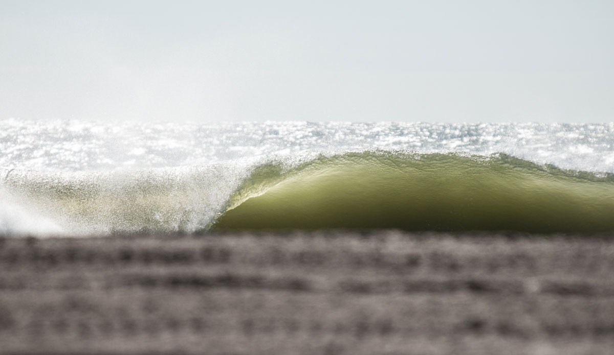 Empty wave, Altantic City, NJ. Photo: <a href=\"https://chank-photography.tumblr.com/\"> Matt Ciancaglini</a>