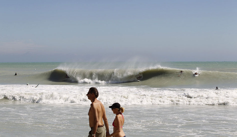 A-frames for days in South Beach. Photo: Mike Jones/<a href=\"https://azhiaziam.mybigcommerce.com/\" target=_blank>Azhiaziam</a>