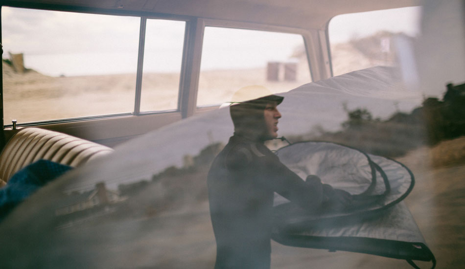 Surf check. Photo: <a href=\"https://www.forestwoodward.com\">Forest Woodward</a>