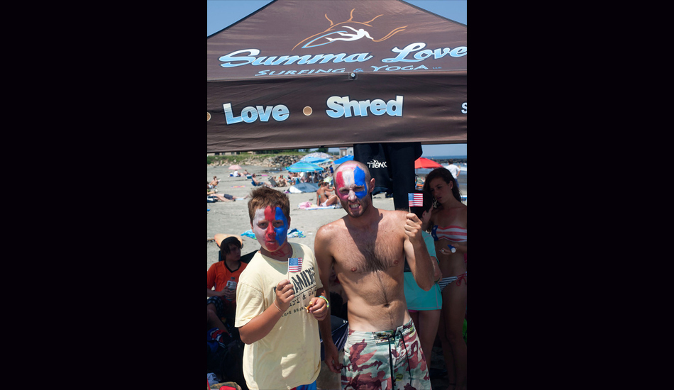 Surf instructor Tyler Thompson (right) loves to shred, and loves to teach others how to shred with exquisite eloquence and elegance. Image: <a href=\"https://mikeincitti.com/\" target=\"_blank\">Incitti</a>/<a href=\"https://summalove.com/\" target=\"_blank\">Summa Love</a>