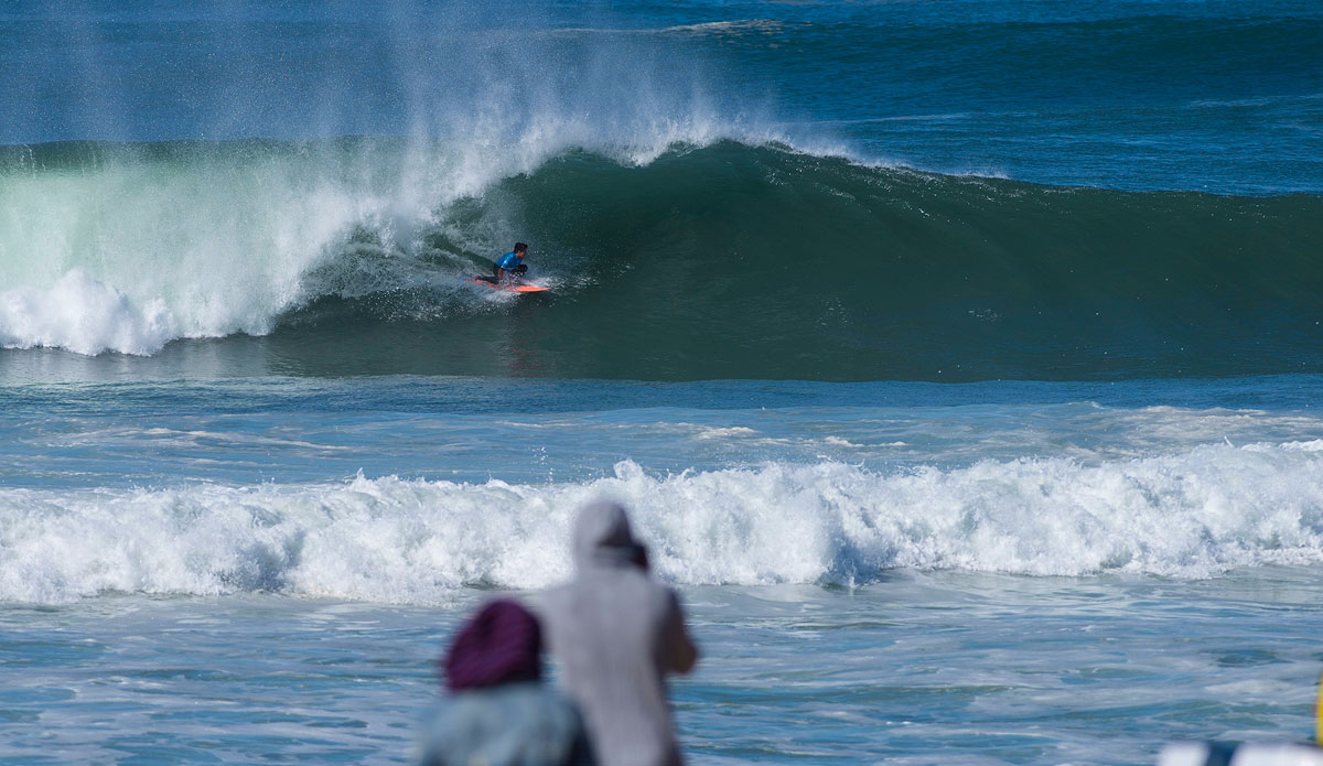 Keanu Asing if Hawaii causing a big upset but eliminated Joel Parkinson during Round 2 at the Quiksilver Pro France on Friday October 9, 2015. Photo: <a href=\"https://www.worldsurfleague.com/\">WSL</a>/<a href=\"https://instagram.com/kirstinscholtz/\">Kirstin Scholtz</a>