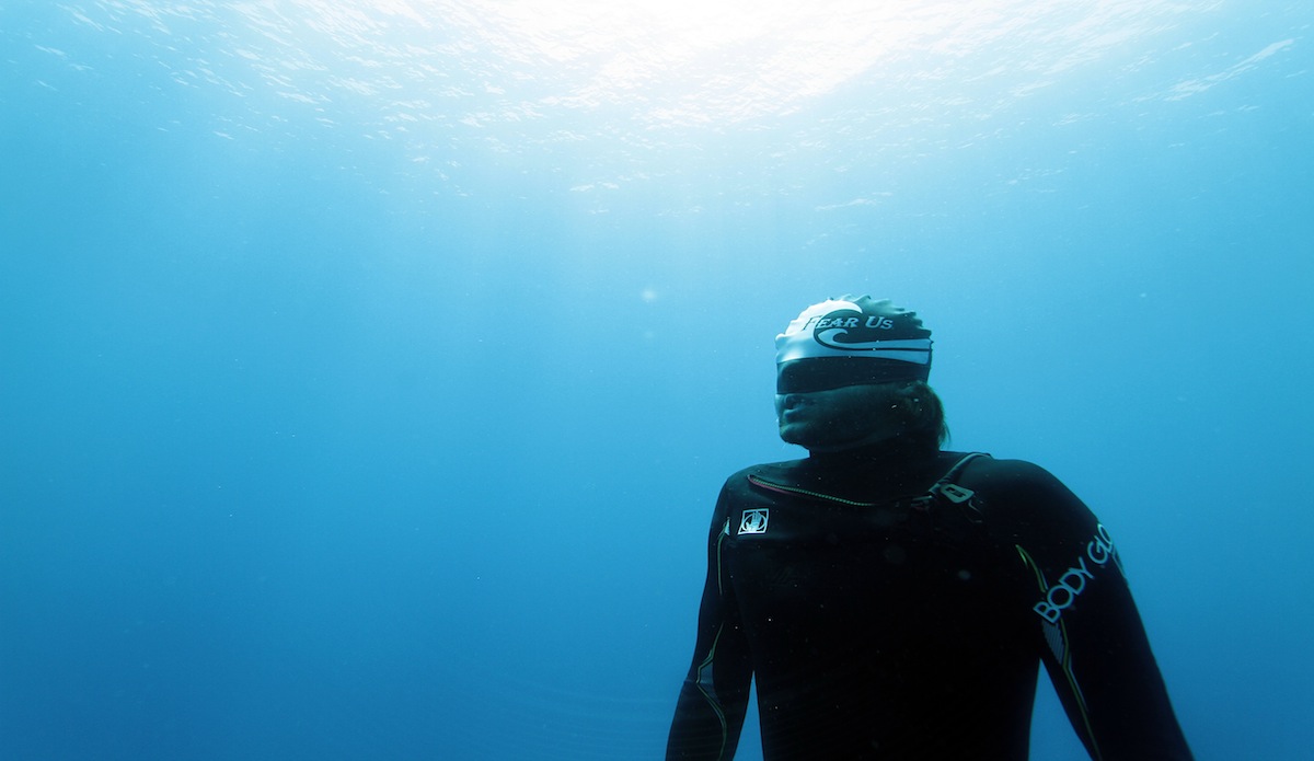 The blindfold in the final training exercises simulates not being able to follow light to the surface. In big wave hold downs, you don’t always know which way is up.   Photo: <a href=\"https://instagram.com/el_squid\">Anthony Dooley</a>