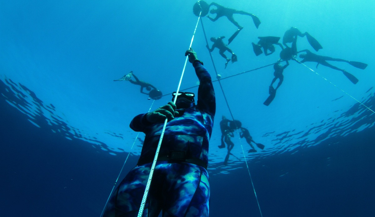 Almost to the rig. A successful depth dive. Photo: <a href=\"https://instagram.com/el_squid\">Anthony Dooley</a>
