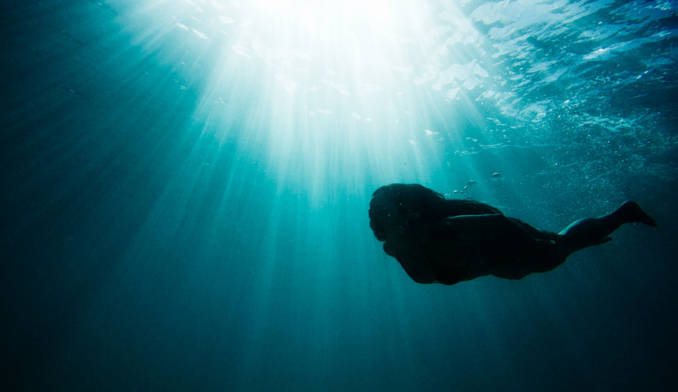 Playing around in the crystal clear waters of Kauai, Hawaii. A truly magical part of the world. Photo: <a href=\"https://www.gaz-art.com/\">Gary Parker</a>
