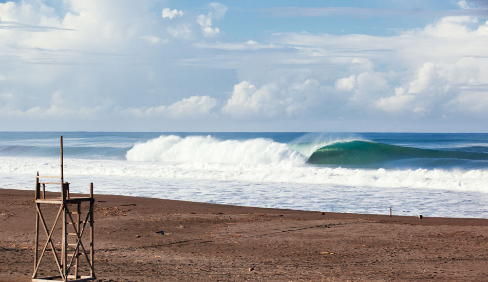 The first day we arrived to the Mexican pacific coast we were greeted by an absolutely thumping south swell. Photo: <a href=\"https://www.gaz-art.com/\">Gary Parker</a>