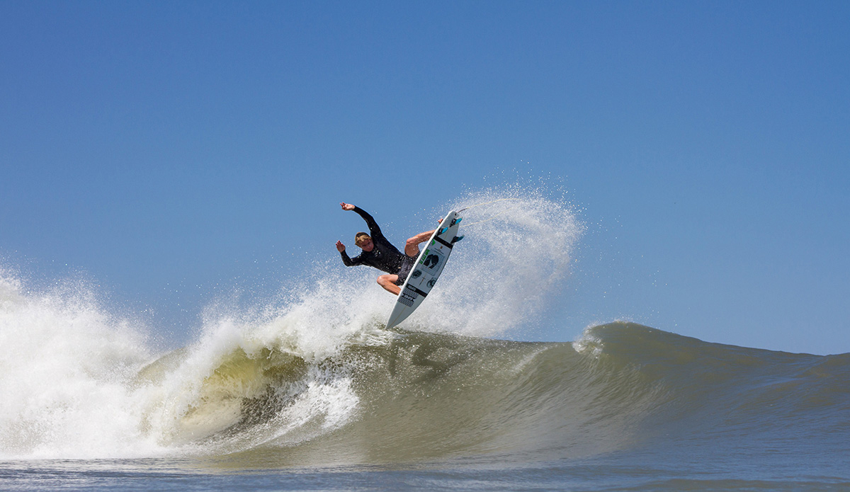 Fisher and I linked up a lot this Fall. Photo: <a href=\"https://www.surferphotos.com/\">Graham Hunt</a>
