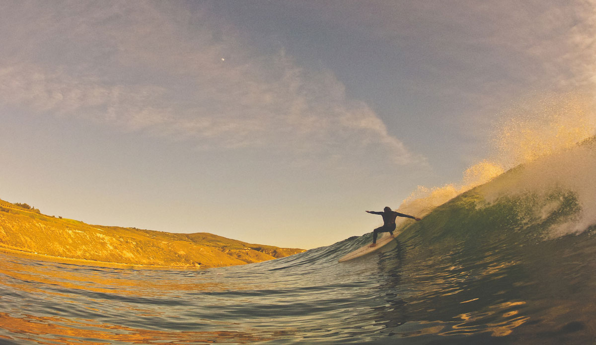 Sequence #2 of Dane Reynolds riding a single fin the way it\'s meant to be ridden. Photo: Gregory Swanson