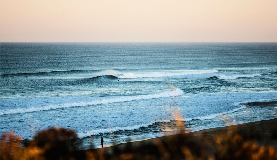 A classic, perfect morning in France when sandbars are perfect.