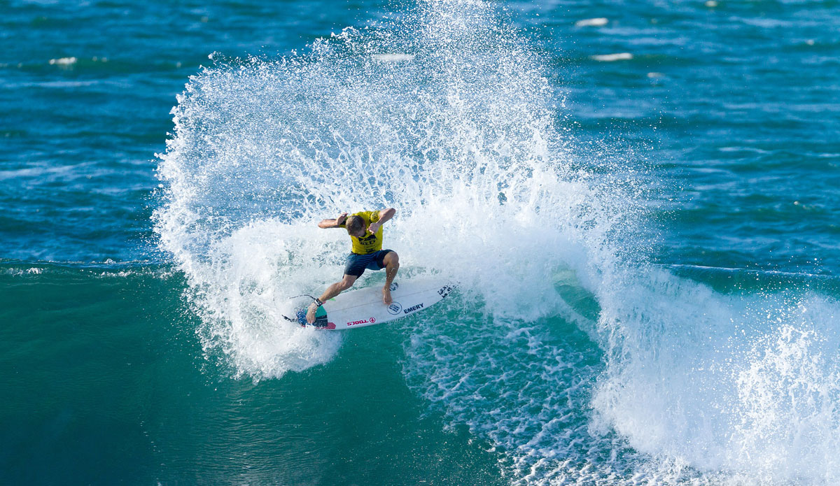Adam Melling placing fourth during the Final of the Reef Hawaiian Pro in Hawaii on Saturday November 15, 2014. Melling earns $1000 and 400 ratings points. Photo: <a href=\"https://www.aspworldtour.com/\">ASP</a>/Cestari
