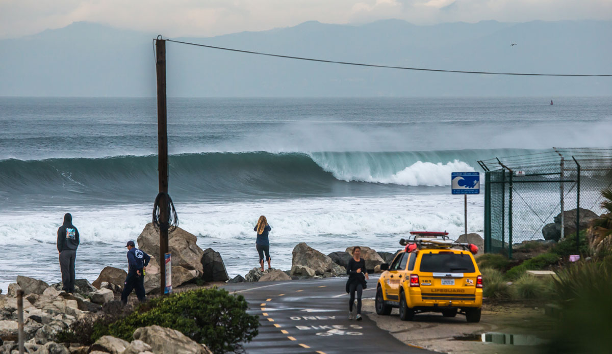 More spectators than surfers. Photo: <a href=\"https://instagram.com/jeff_davis\"> Jeff Davis</a>