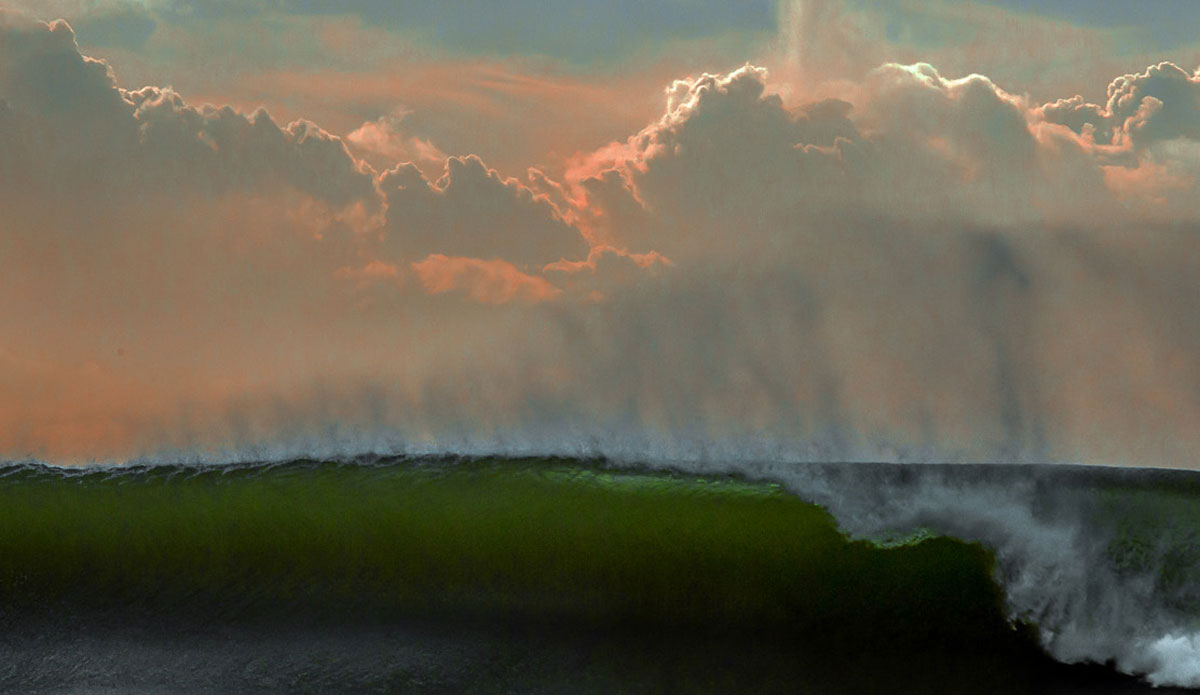 Fire in the sky. Photo: <a href=\"https://instagram.com/jeff_davis\"> Jeff Davis</a>