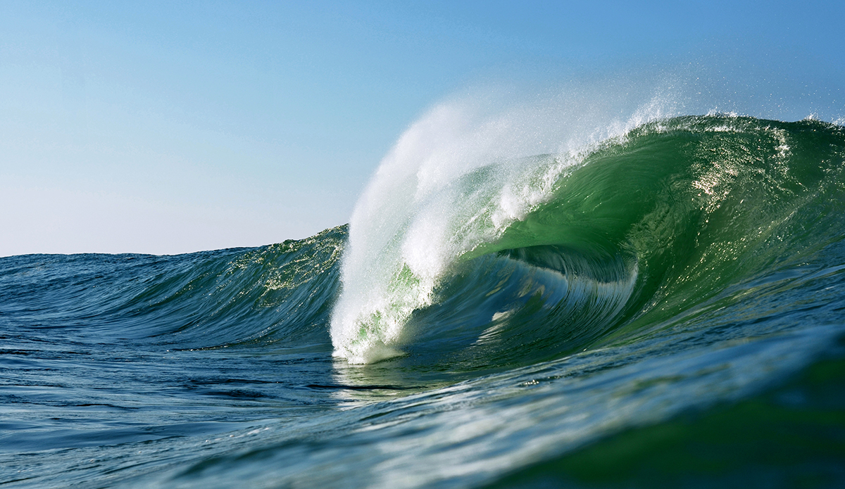 Secret - This slab doesn\'t have much clientele. It\'s big, heavy, and extremely dificult to surf. For me it\'s an adrenaline machine.
Photo: Hélio António