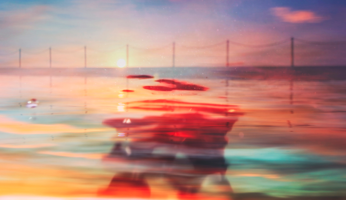 Balance. Photo: <a href=\"https://www.hollytreephoto.com/\" target=\"_blank\">Holly Shoebridge</a>