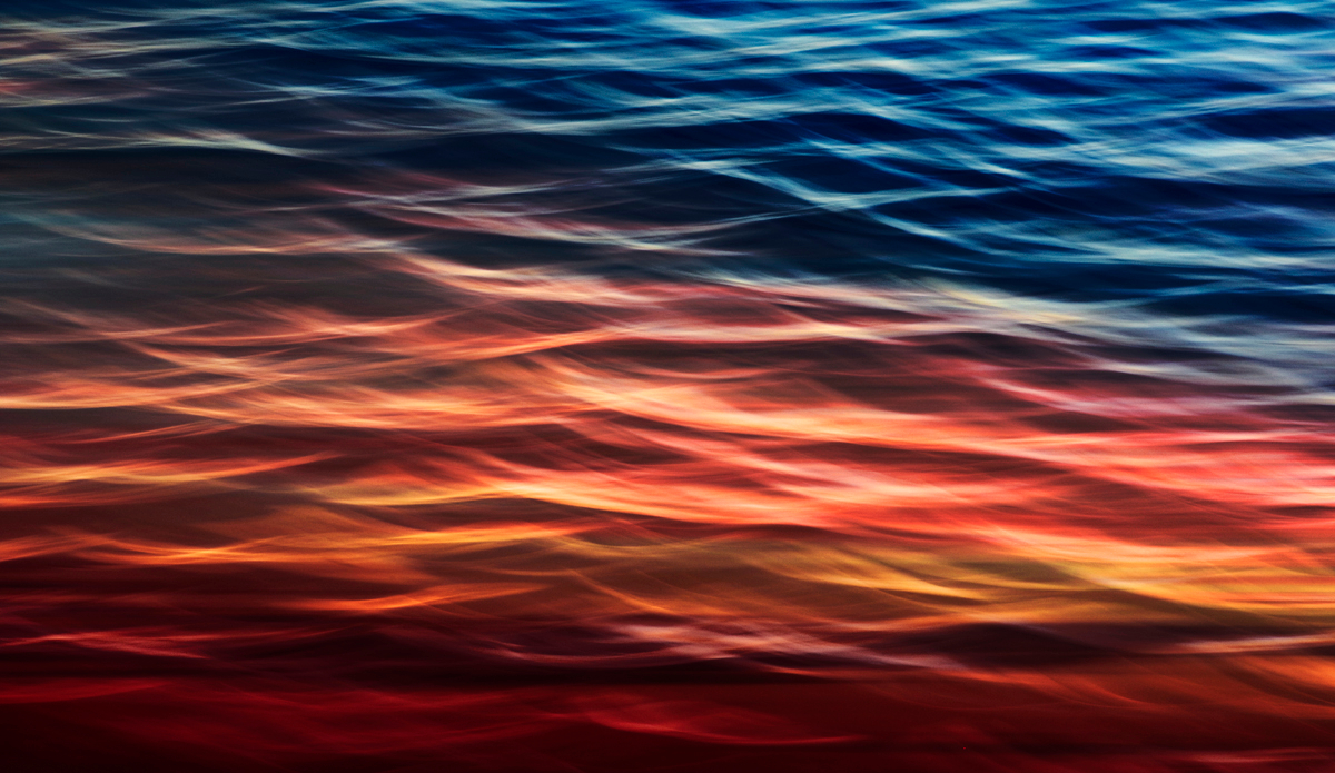 What do you see? A play on ocean textures and that magic light just before sunrise. Photo: <a href=\"https://www.hollytreephoto.com/\" target=\"_blank\">Holly Shoebridge</a>