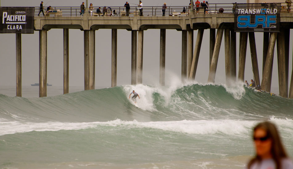 Saturday\'s conditions provided ample size for an entertaining contest. Photo: <a href=\"https://patrickhourihanmedia.com/\" target=_blank>Patrick Hourihan</a>.