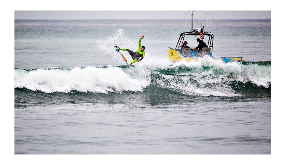 Parko gets his licks in before the 8am horn. He too took a bow in Round 3. Photo: <a href=\"https://thehurleypro.com/\">Hurley</a>