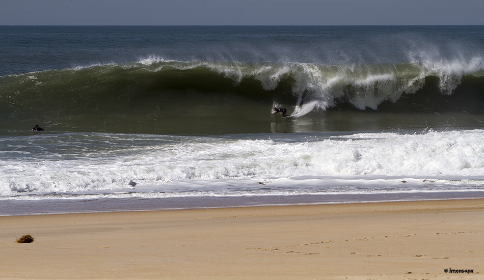 Thick lips sink ships. Photo: <a href=\"https://www.facebook.com/imenso.px\">Imensopx</a>