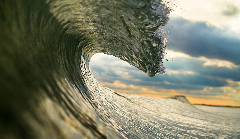 Perfect, small left-handed barrels with nobody around. Photo: <a href=\"https://christor.photoshelter.com/\" target=_blank>Christor Lukasiewicz</a>