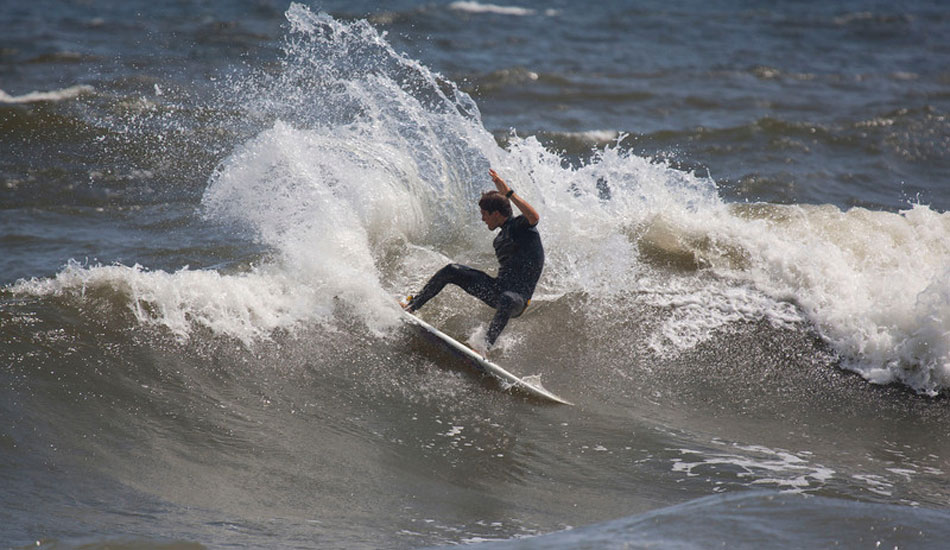 re\'s PJ Raia, making sloppy conditions look clean with his smooth style. Photo: <a href=\"https://mikeincitti.com/\" target=_blank>Mike Incitti</a>