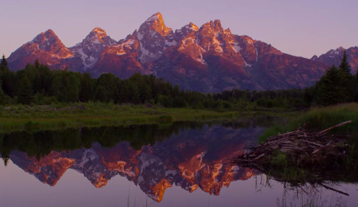 Screenshot: <a href=\"https://www.youtube.com/watch?v=sdJQF0fOOfU\">Jackson Hole</a>
