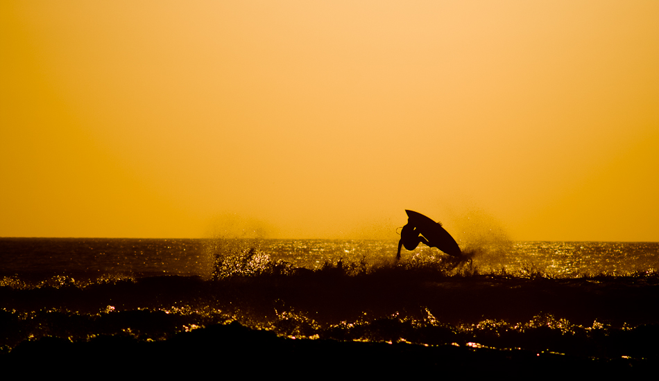 Late afternoon in San Juan. Asturias, summer 2008. Photo: <a href=\"https://www.jaiderlozano.com/\" target=_blank>Jaider Lozano</a>