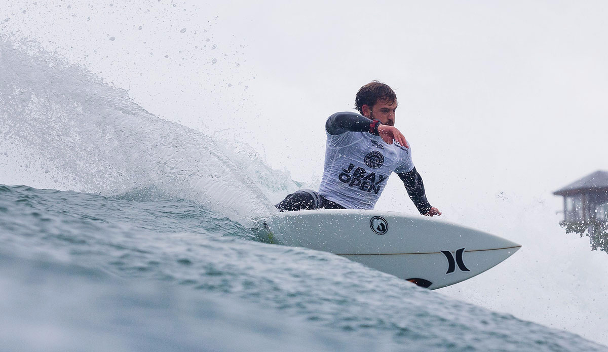 Alejo Muniz of Brazil (pictured)  winning his Round 4 heat at the JBay Open to advance into the Quarterfinals on Saturday July 18, 2015. Photo: <a href=\"https://www.worldsurfleague.com/\">WSL</a>/<a href=\"https://instagram.com/kc80\">Cestari</a>