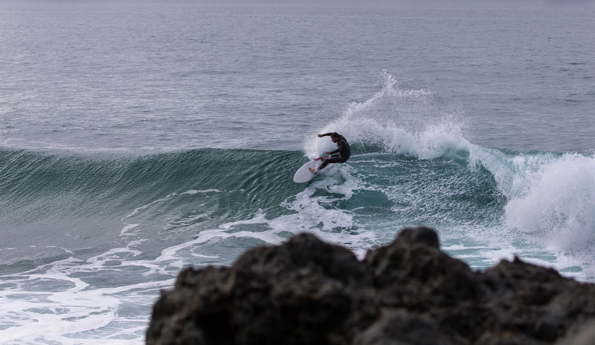  John Robertson top turn. Photo: <a href=\"https://instagram.com/jeff_davis\" target=\"_blank\">Jeff Davis</a>