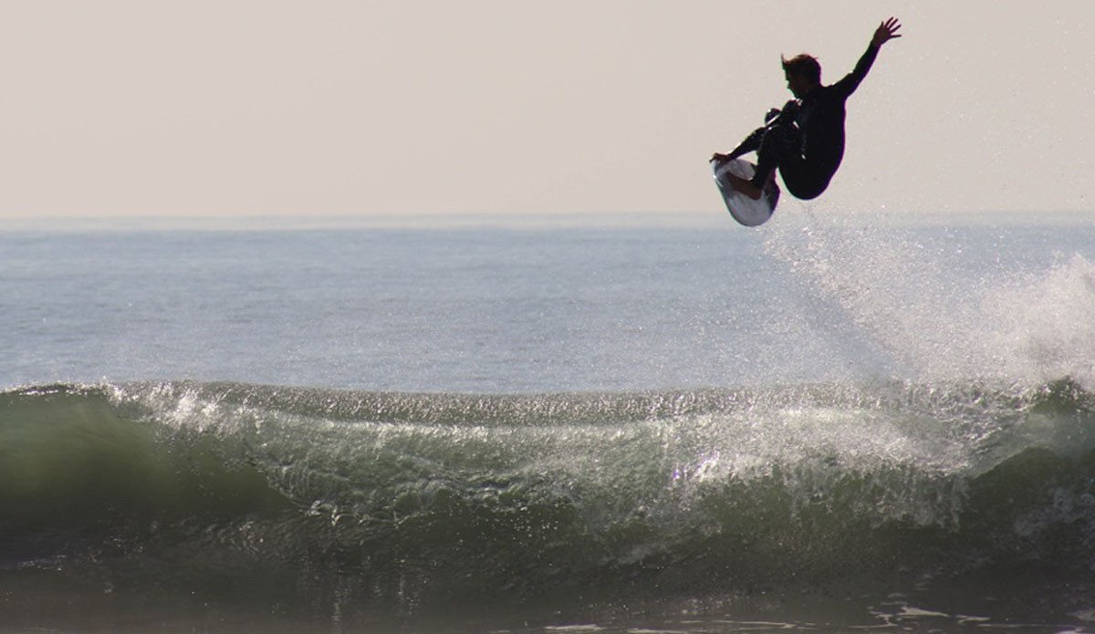 Brett Simpson, Southside Huntington Beach Pier. Photo: <a href=\"https://www.instagram.com/jeff_perez\">@Jeff_Perez</a>