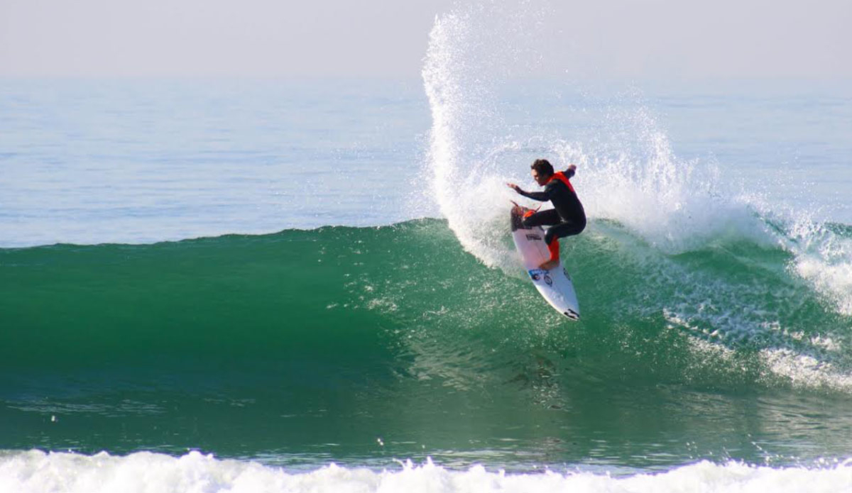 Derek Peters, Southside Huntington Beach Pier. Photo: <a href=\"https://www.instagram.com/jeff_perez\">@Jeff_Perez</a>