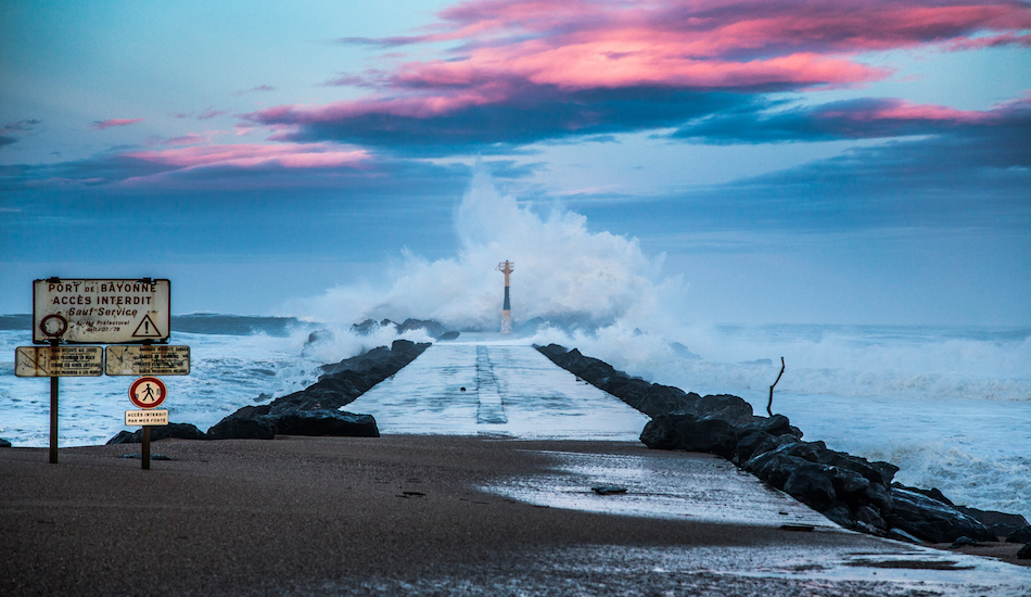 Hercules\' Black Swell was one to remember. Luckily, there are photos like this one to help with that. Photo: <a href=\"https://www.jeromechobeaux.fr\">Jerome Chobeaux</a>
