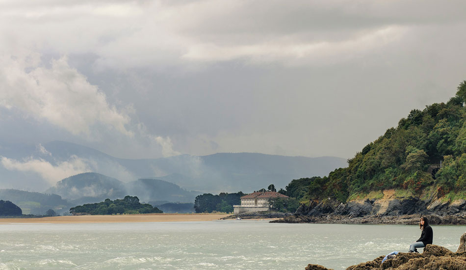 Basque-ing. Photo: <a href= \"https://joaobracourt.com/\" target=_blank>Joao Bracourt.</a>