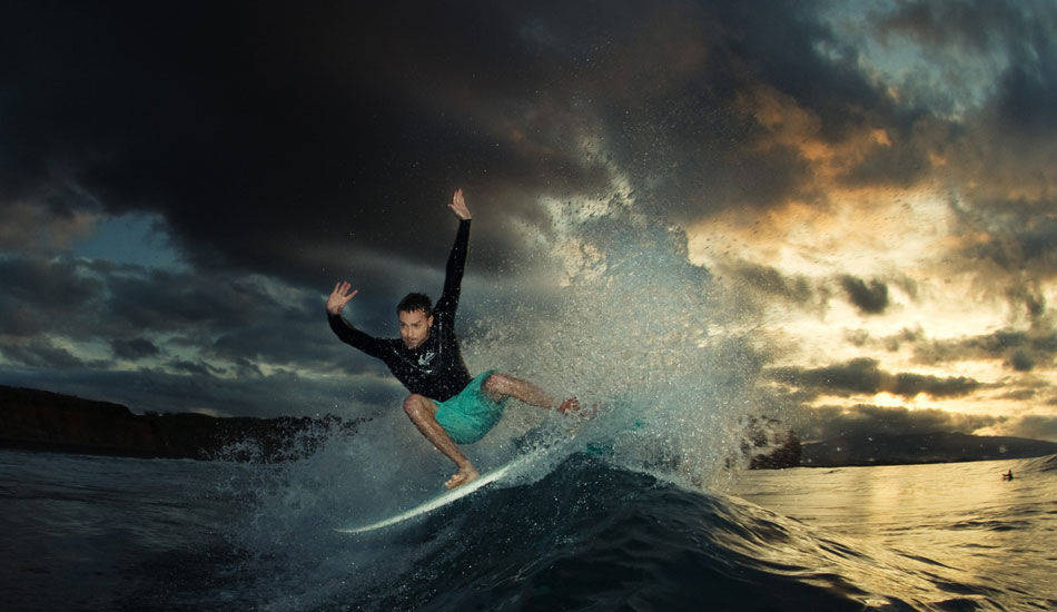 Corey Arambide, flash splash. Photo:<a href= \"https://joaobracourt.com/\" target=_blank>Joao Bracourt.</a>