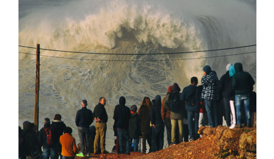 Even with few waves ridden, it\'s always a show to watch waves hit Nazaré\'s Praia do Norte. Photo: <a href= \"https://joaobracourt.com/\" target=_blank>Joao Bracourt.</a>