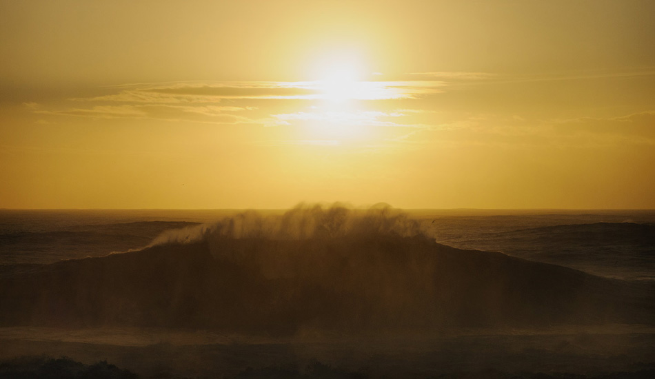 Another day at Nazaré. Photo: <a href= \"https://joaobracourt.com/\" target=_blank>Joao Bracourt.</a>