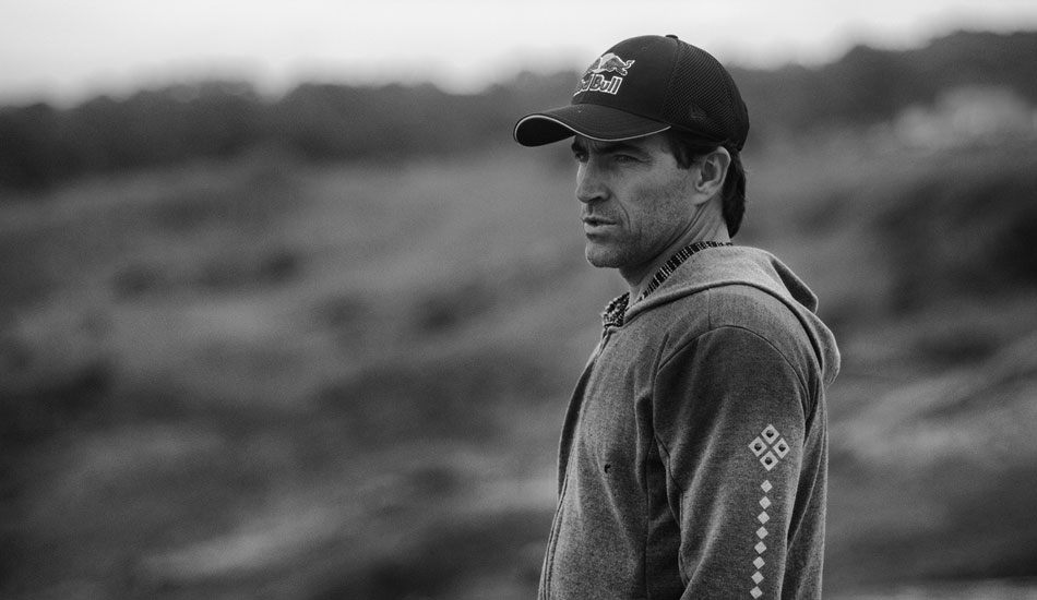 Carlos looking at the canyon suspiciously. Photo: <a href= \"https://joaobracourt.com/\" target=_blank>Joao Bracourt.</a>