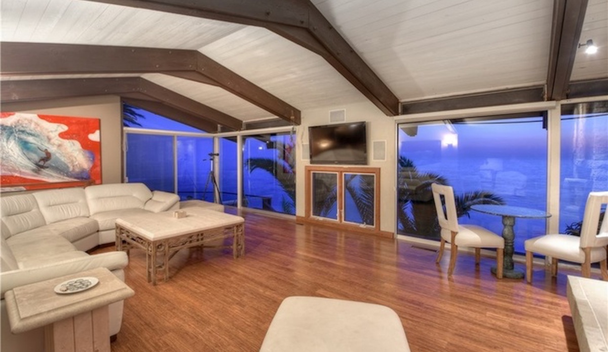 Photo: <a href=\"https://www.redfin.com/CA/San-Clemente/405-Calle-Alicia-92672/home/3280053\"> Redfin <a/>