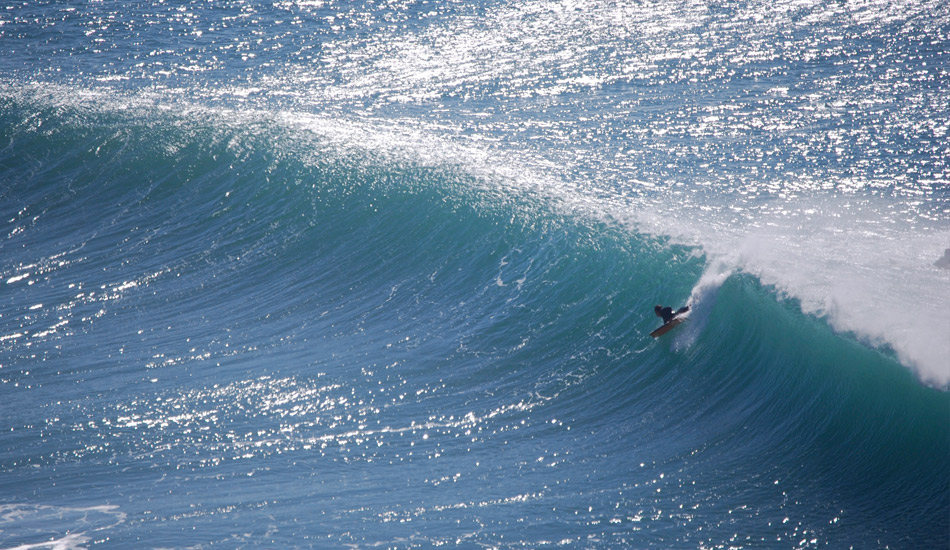 Zavial, Portugal. High tide charging. Photo: <a href=\"https://www.jorgeibáñez.com\"> Jorge Ibáñez</a>