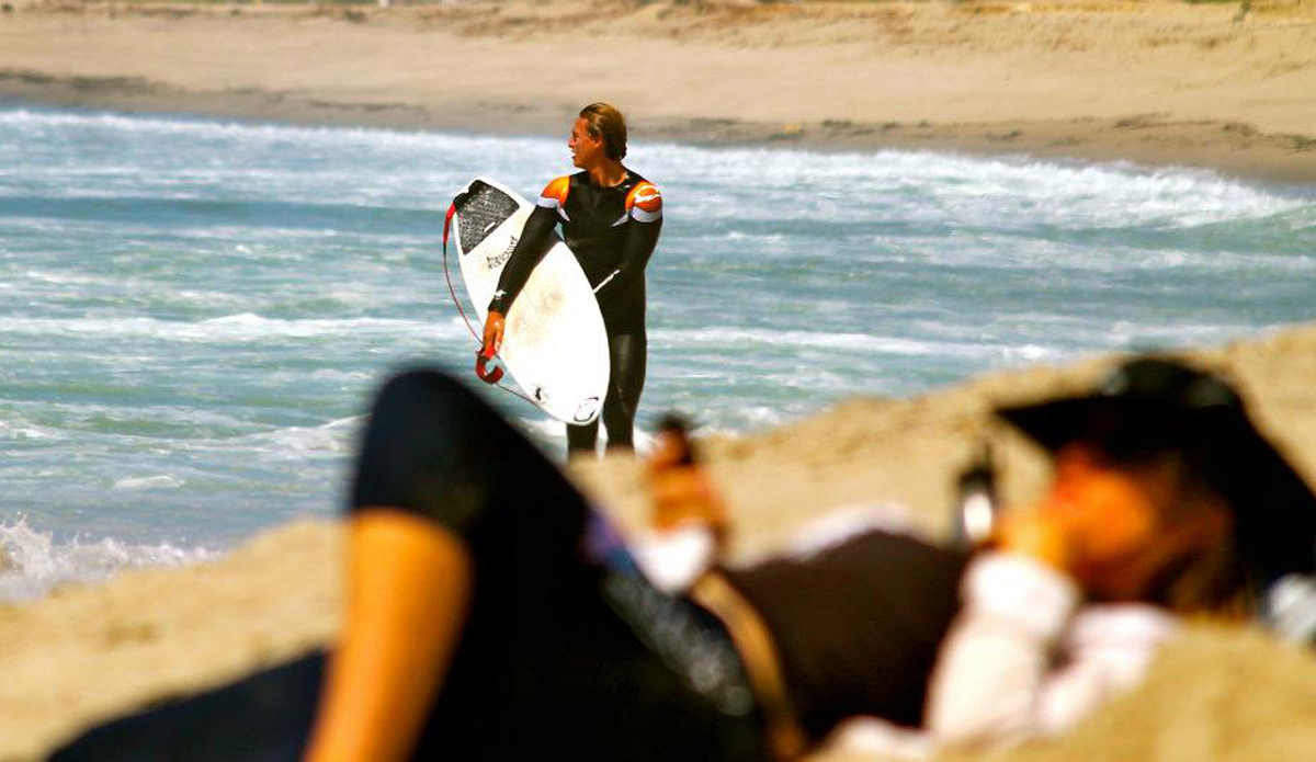 Chris Ward looking back on a few bombs. Photo: <a href=\"https://www.studiopierce.com/about/\">Josh Pierce</a>