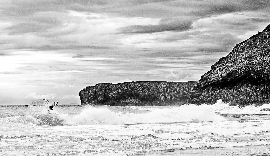 Spaniard rider Pablo Gutiérrez flying in a small but fun day near home. Image: <a href=\"https://juanfernandezfotografo.com/\" target=\"_blank\">Fernandez</a>