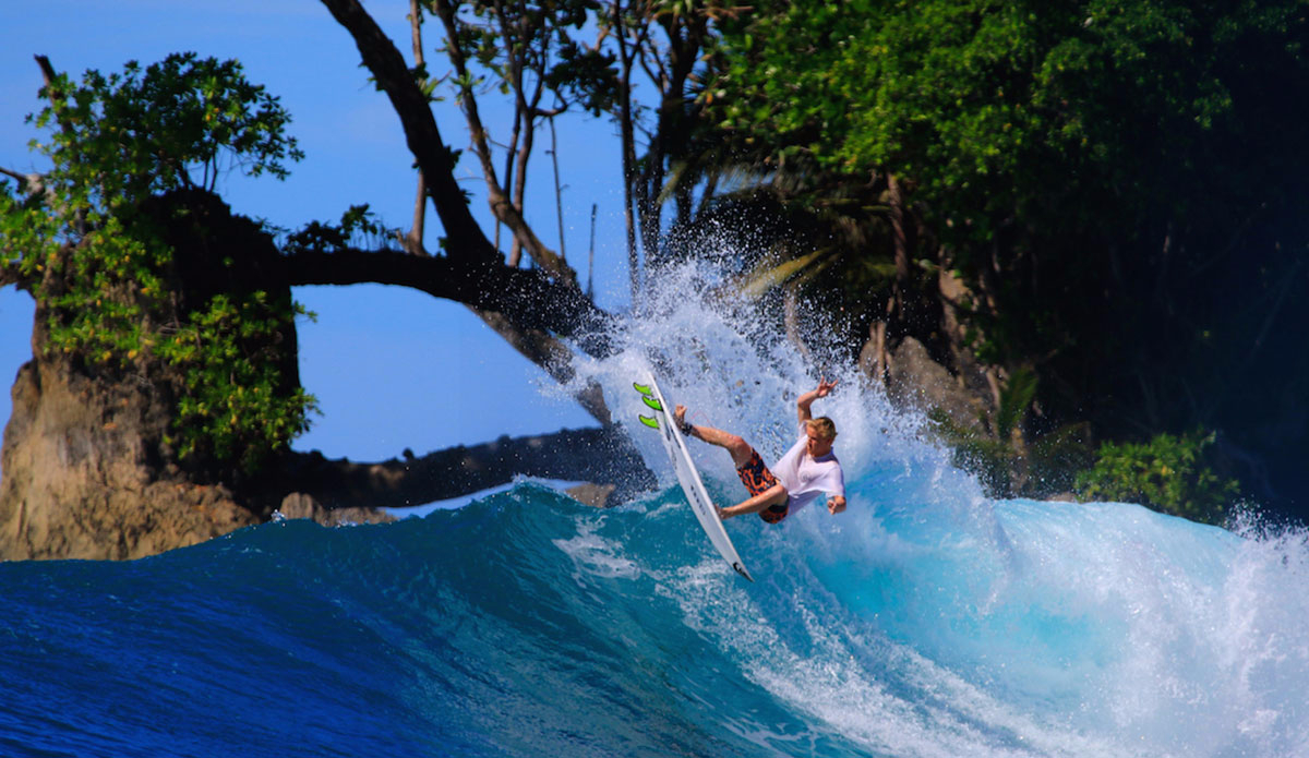 Photo: <a href=\"https://waterwaystravel.com/surf_mentawais/kandui/\">Kandui Villas/Black Pearl</a> 
