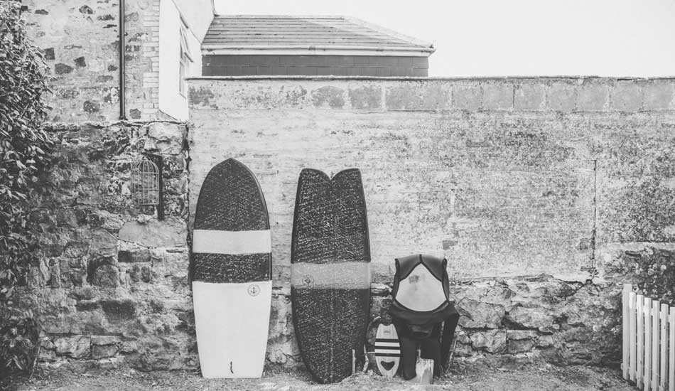 Simmons addiction not waning. Photo: <a href=\"https://www.mackie-studio.com\">Karl Mackie</a>