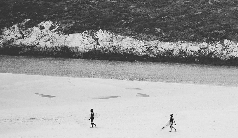The followers. Crantock Beach, Cornwall. Photo: <a href=\"https://www.mackie-studio.com\">Karl Mackie</a>