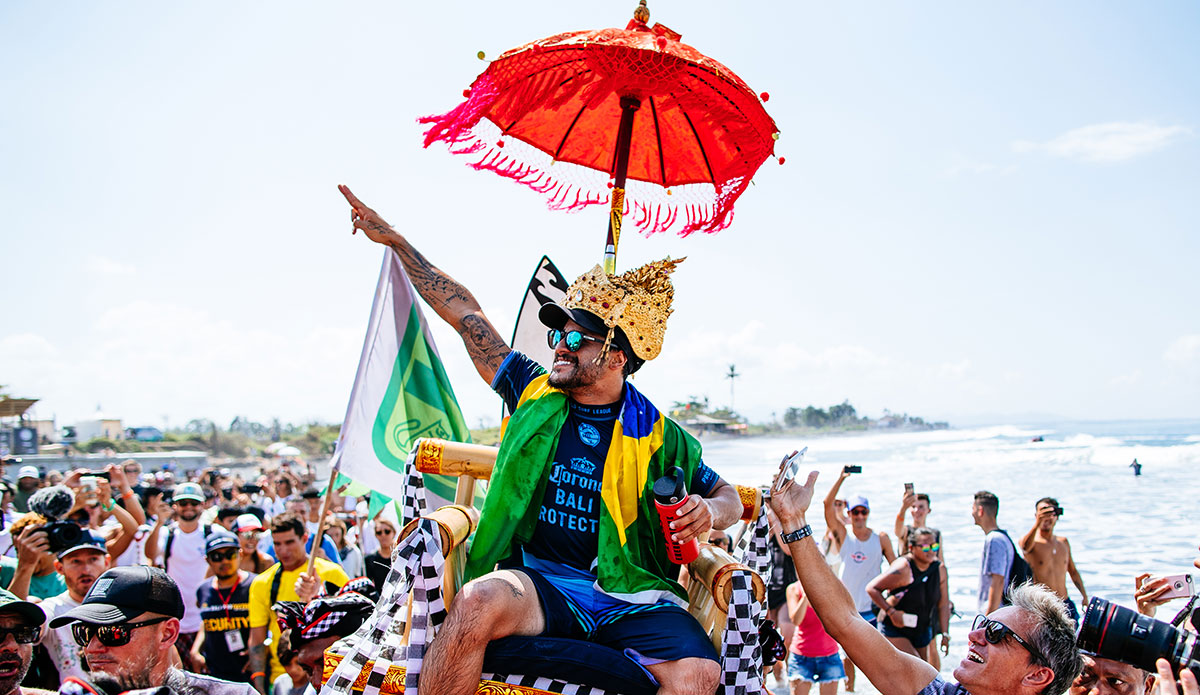 Italo Ferreira. Photo: WSL/Sloan