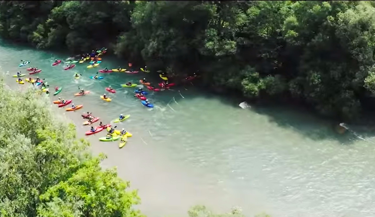 Screenshot: <a href=\"https://www.youtube.com/watch?v=ENf_qHmXkDQ\">King of the Alps</a>