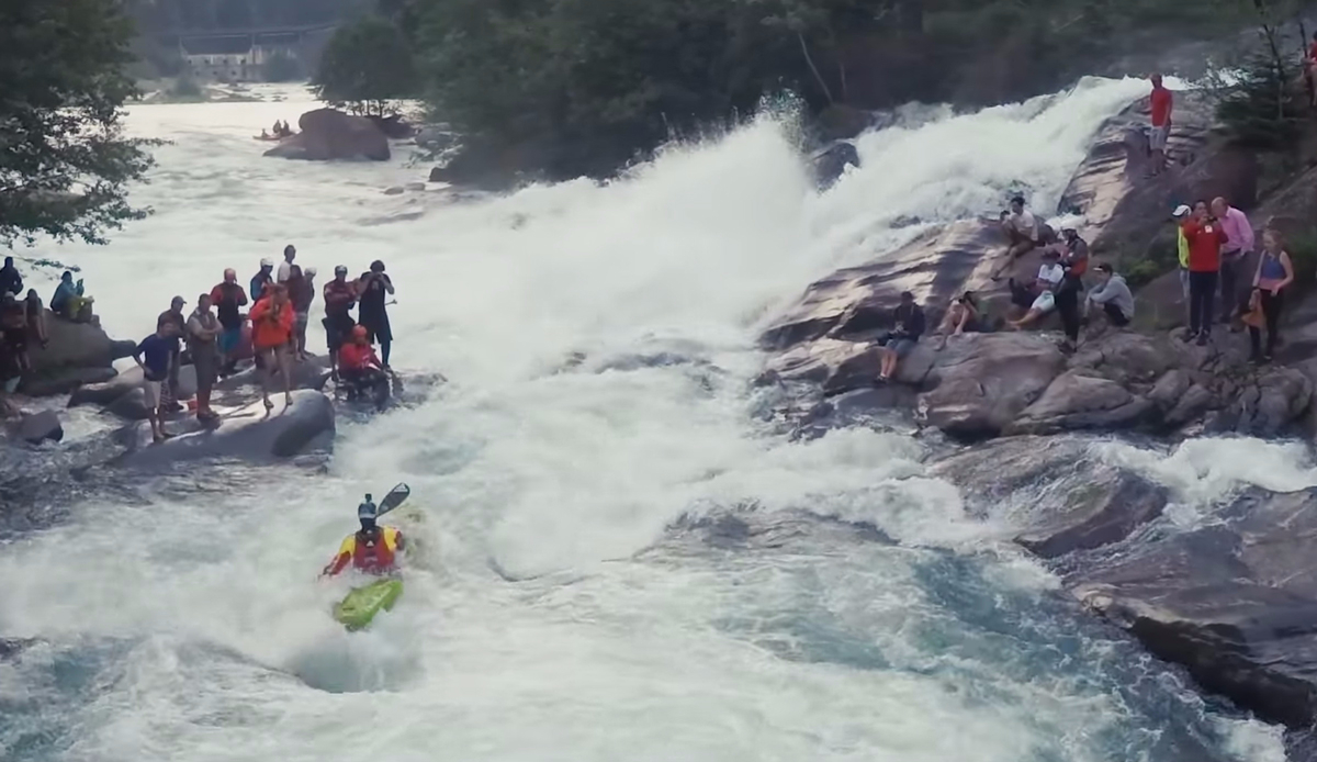 Screenshot: <a href=\"https://www.youtube.com/watch?v=ENf_qHmXkDQ\">King of the Alps</a>