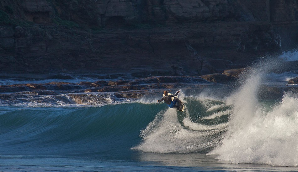 Albert Munoz (current world champion) draws a familiar line to get towards the lip. Photo: <a href=\"https://www.16images.com.au\">Steen Barnes</a>