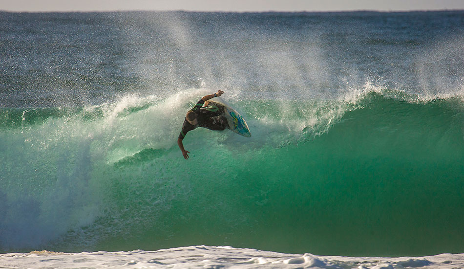 Lip bouncers, floaters and critical under the lips to landing in the flats, Albert Munoz. Photo: <a href=\"https://www.16images.com.au\">Steen Barnes</a>