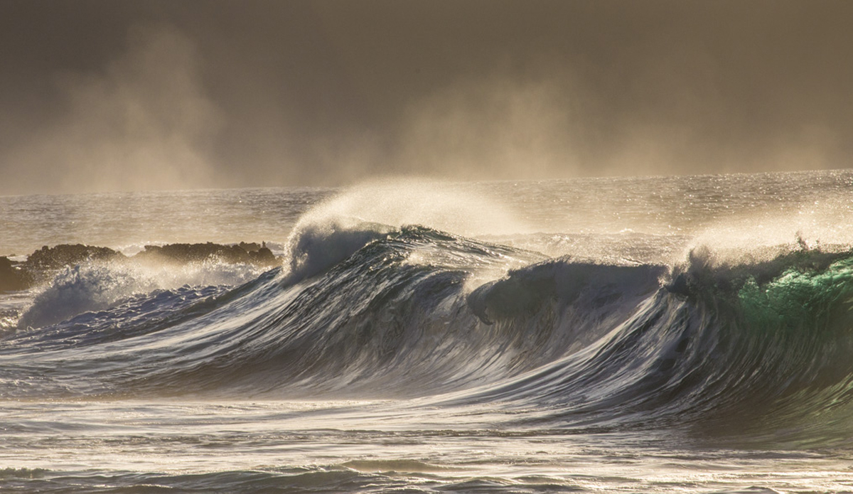 Sloppy and Heavy shore break pounding the shoreline at Ke iki’s.