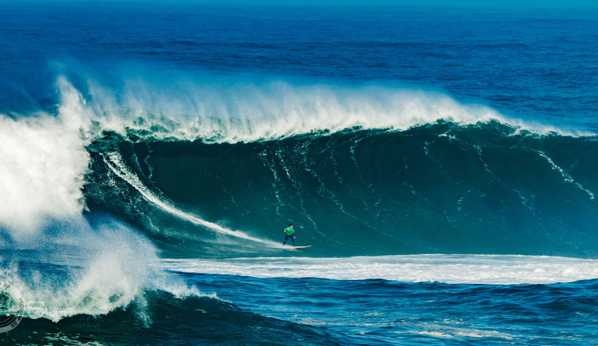 Amateur Surfers Charge Massive Waves at The Gigantic Cow in the Bay of